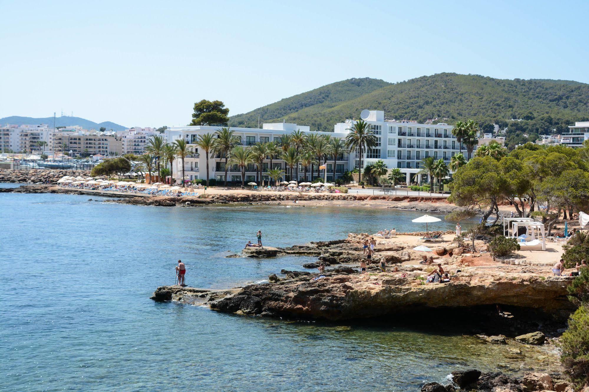 Catalonia Ses Estaques - Adults Only Hotell Santa Eularia des Riu Exteriör bild